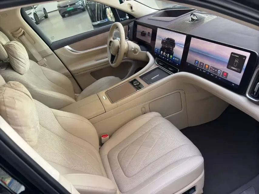 2024 AITO AITO M9 1.5T 152HP L4 REEV 42KWH,autocango,china used car exporter,china ev exporter,chinese used car exporter,chinese used ev exporter