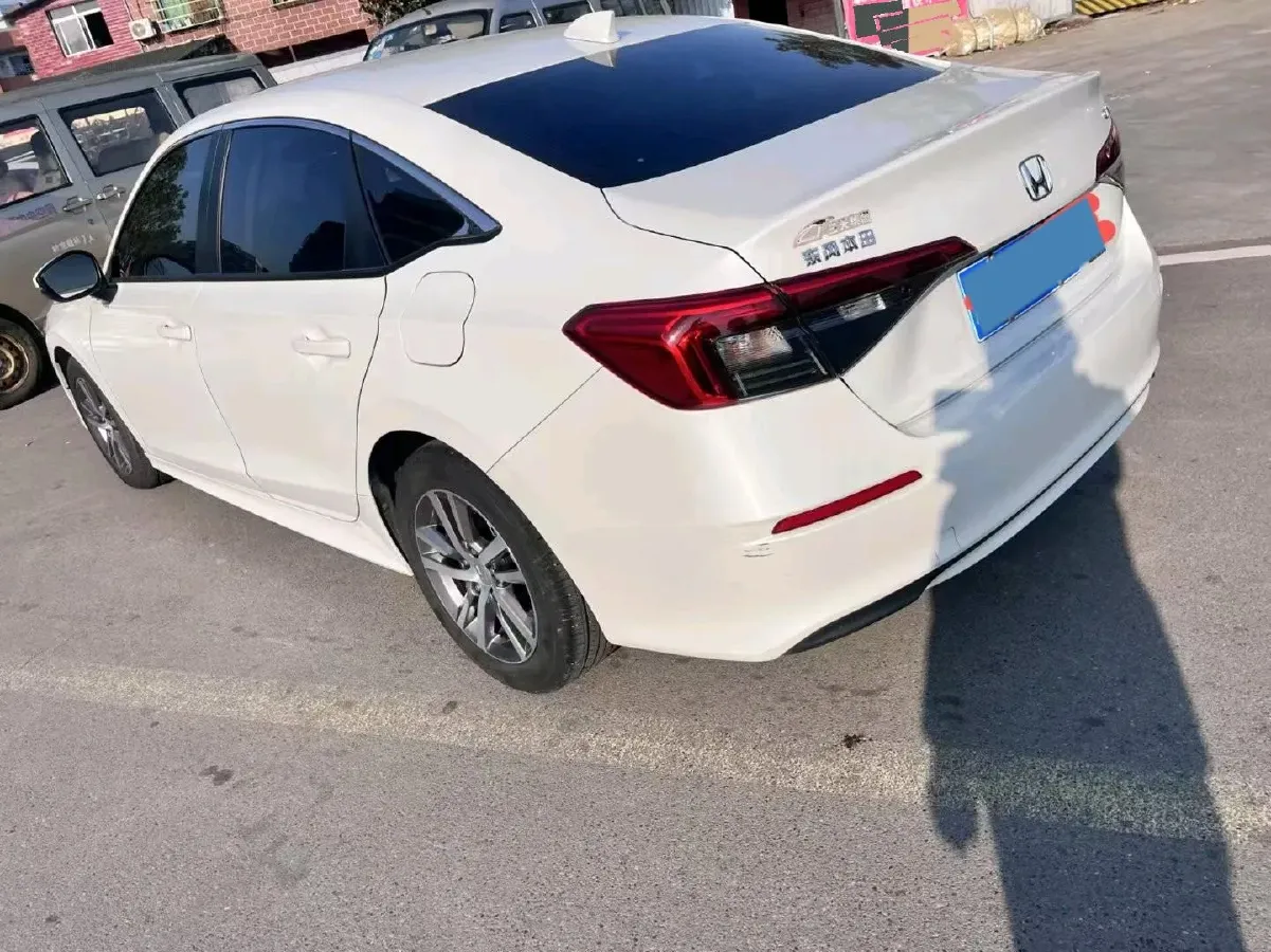 2023 Honda Civic 1.5T 182HP L4 CVT,autocango,china used car exporter,china ev exporter,chinese used car exporter,chinese used ev exporter