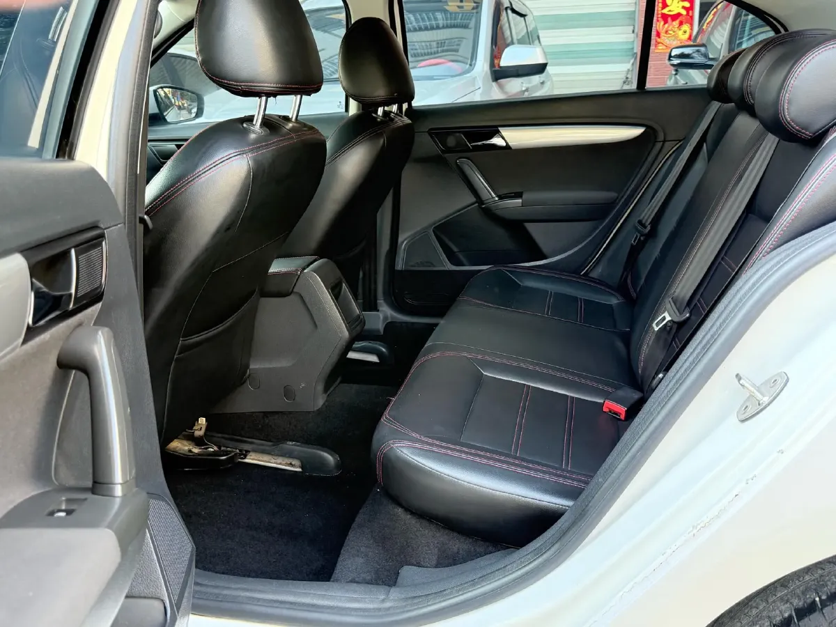 2017 Volkswagen Lavida 1.6L 110HP L4 6AT,autocango,china used car exporter,china ev exporter,chinese used car exporter,chinese used ev exporter