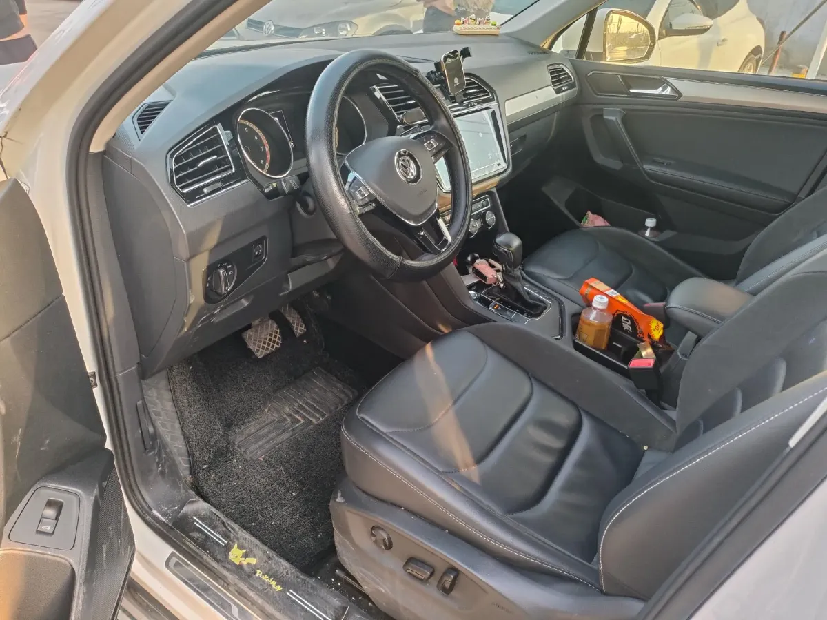 2019 MAXUS G20 2.0T 218HP L4 8AT,autocango,china used car exporter,china ev exporter,chinese used car exporter,chinese used ev exporter