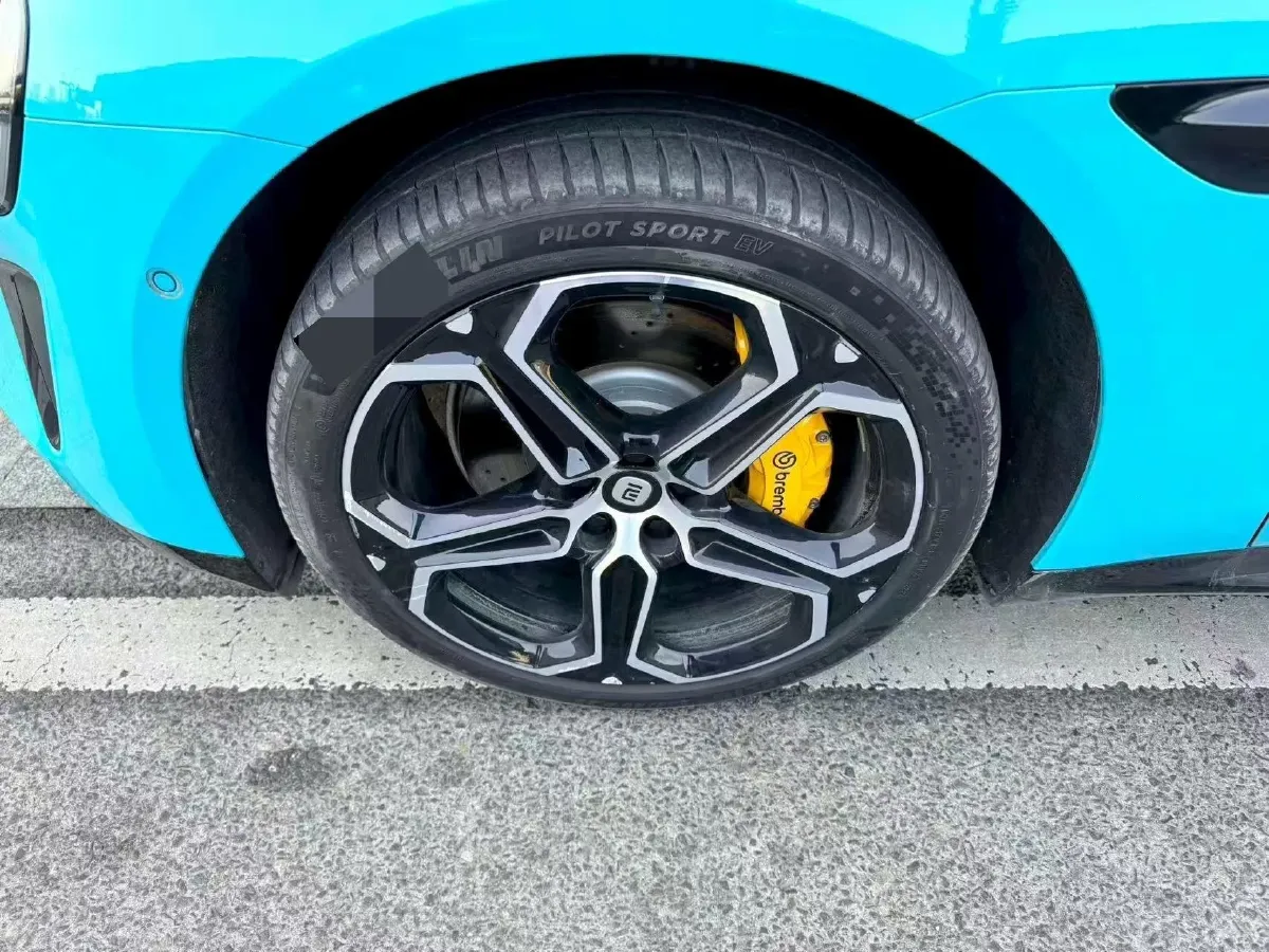 2024 MI SU7 BEV 101KWH,autocango,china used car exporter,china ev exporter,chinese used car exporter,chinese used ev exporter