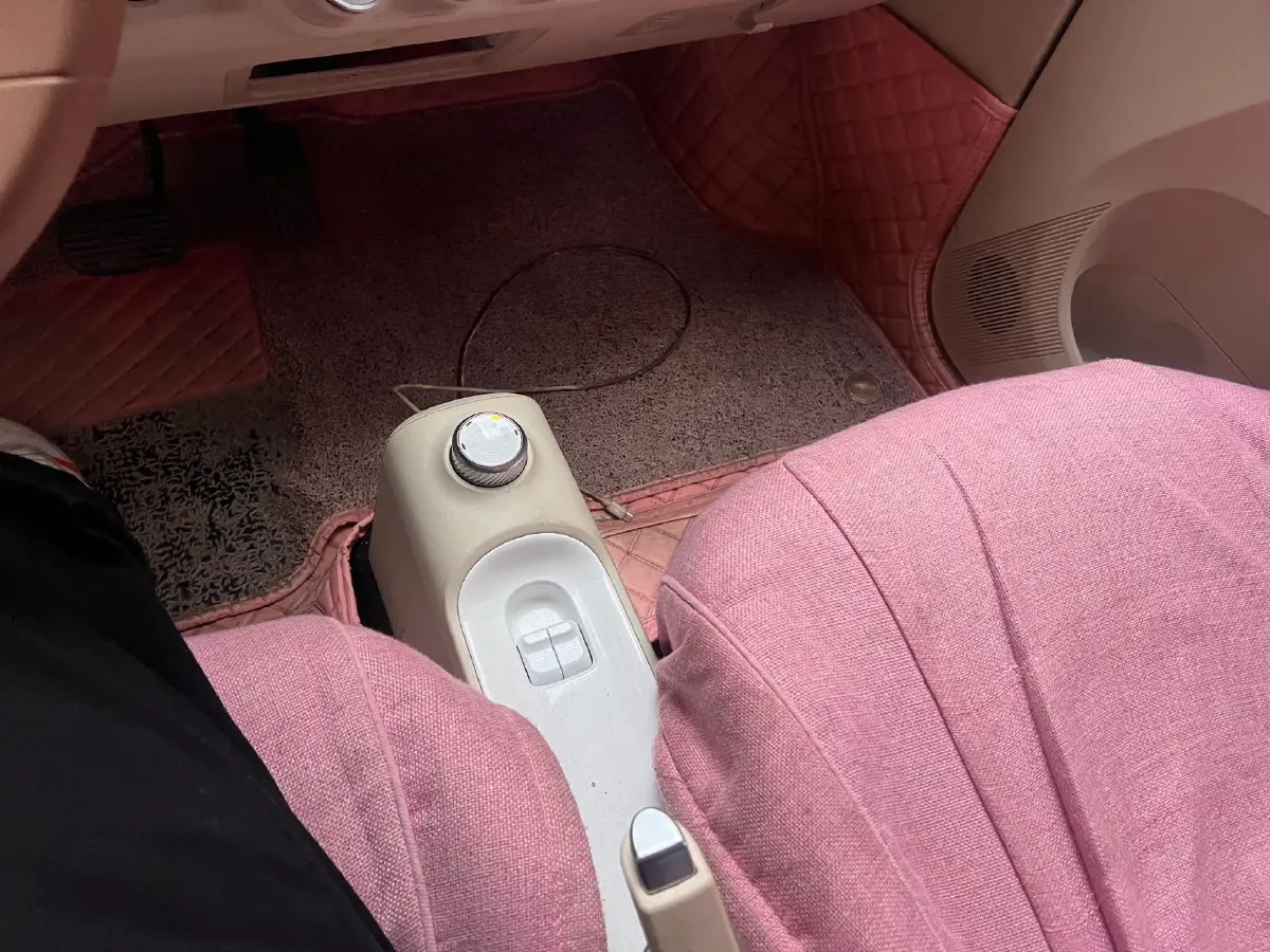 2022 WuLing HongGuang MINI EV BEV 26.5KWH,autocango,china used car exporter,china ev exporter,chinese used car exporter,chinese used ev exporter