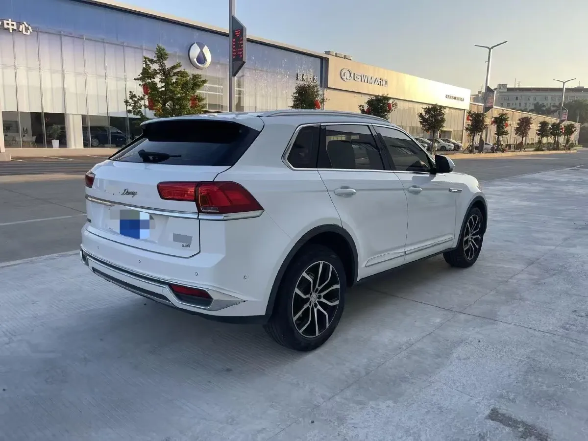 2017 Zotye Damy X7 2.0T 190HP L4 6DCT,autocango,china used car exporter,china ev exporter,chinese used car exporter,chinese used ev exporter