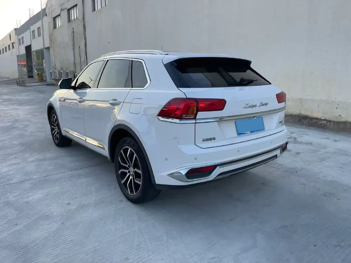 2017 Zotye Damy X7 2.0T 190HP L4 6DCT,autocango,china used car exporter,china ev exporter,chinese used car exporter,chinese used ev exporter