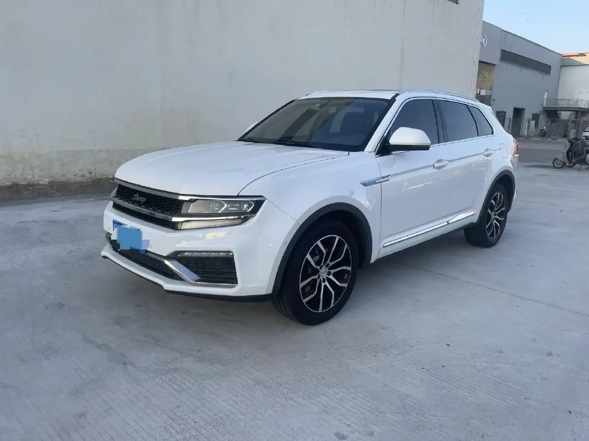 2017 Zotye Damy X7 2.0T 190HP L4 6DCT,autocango,china used car exporter,china ev exporter,chinese used car exporter,chinese used ev exporter