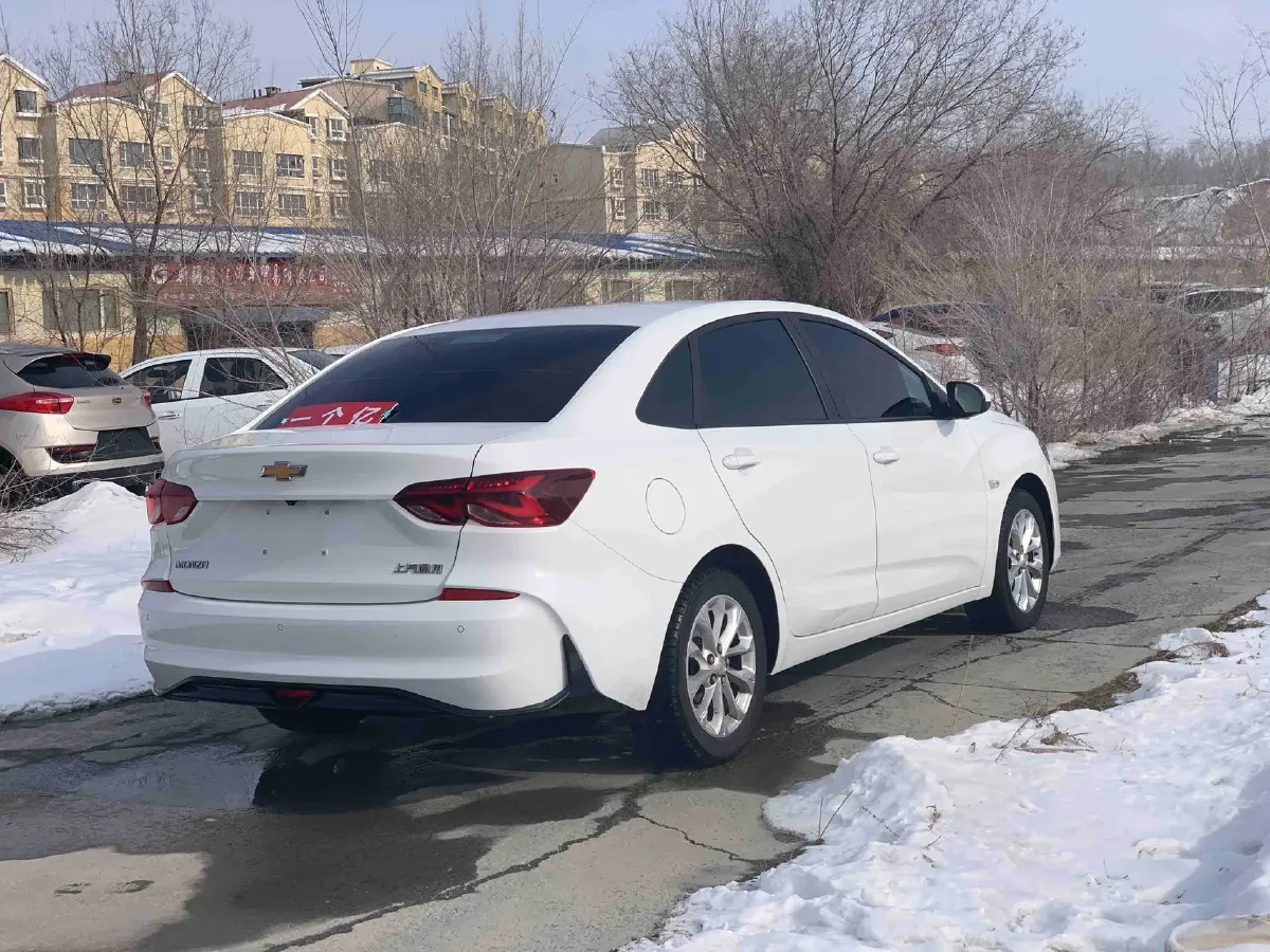 2023 Chevrolet Monza 1.5L 113HP L4 6DCT,autocango,china used car exporter,china ev exporter,chinese used car exporter,chinese used ev exporter