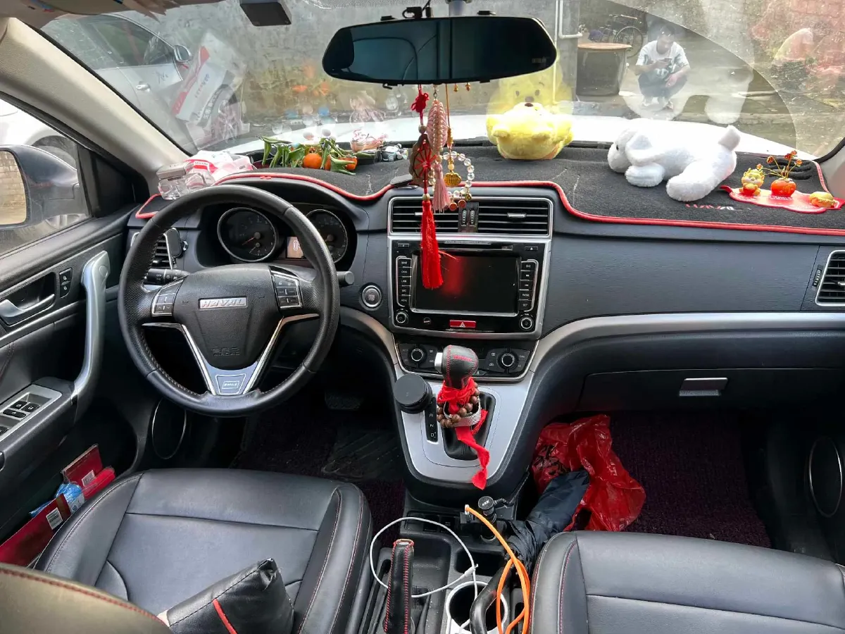 2018 Haval M6 1.5T 150HP L4 7DCT,autocango,china used car exporter,china ev exporter,chinese used car exporter,chinese used ev exporter