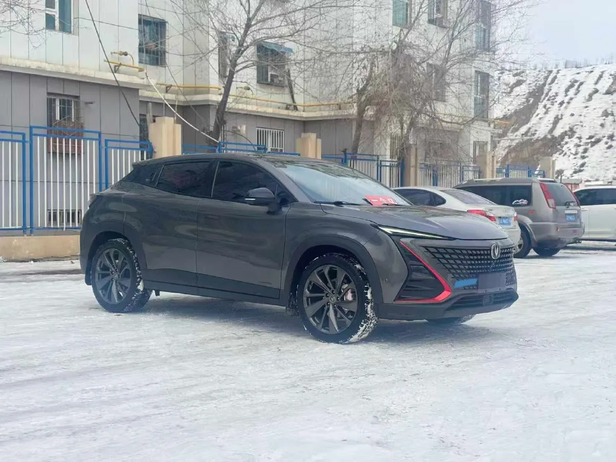 2020 ChangAn UNI-T 1.5T 180HP L4 7DCT,autocango,china used car exporter,china ev exporter,chinese used car exporter,chinese used ev exporter
