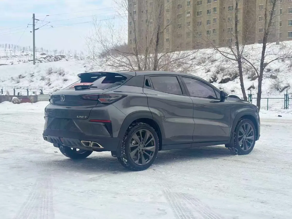 2020 ChangAn UNI-T 1.5T 180HP L4 7DCT,autocango,china used car exporter,china ev exporter,chinese used car exporter,chinese used ev exporter