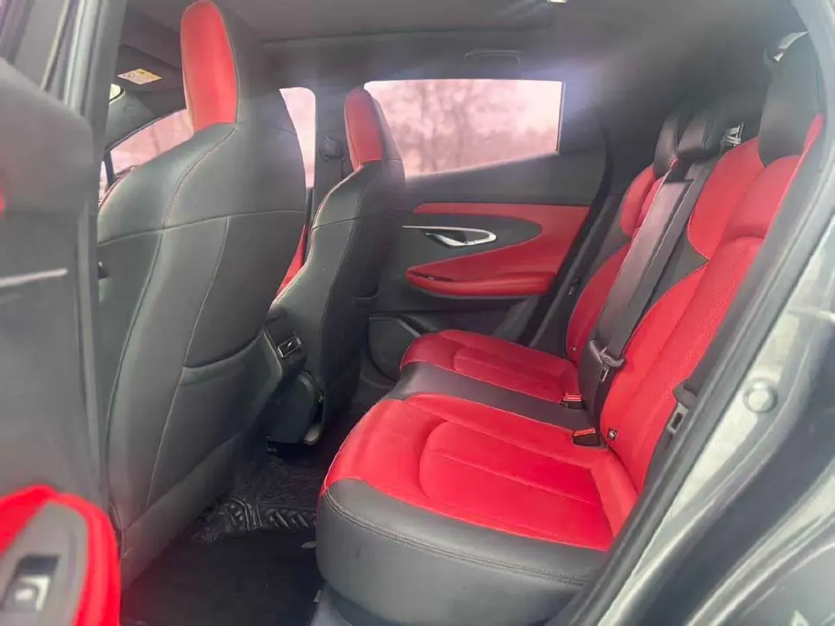 2020 ChangAn UNI-T 1.5T 180HP L4 7DCT,autocango,china used car exporter,china ev exporter,chinese used car exporter,chinese used ev exporter