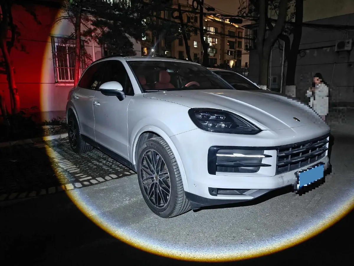 2025 Porsche Cayenne 3.0T 354HP V6 8AT,autocango,china used car exporter,china ev exporter,chinese used car exporter,chinese used ev exporter