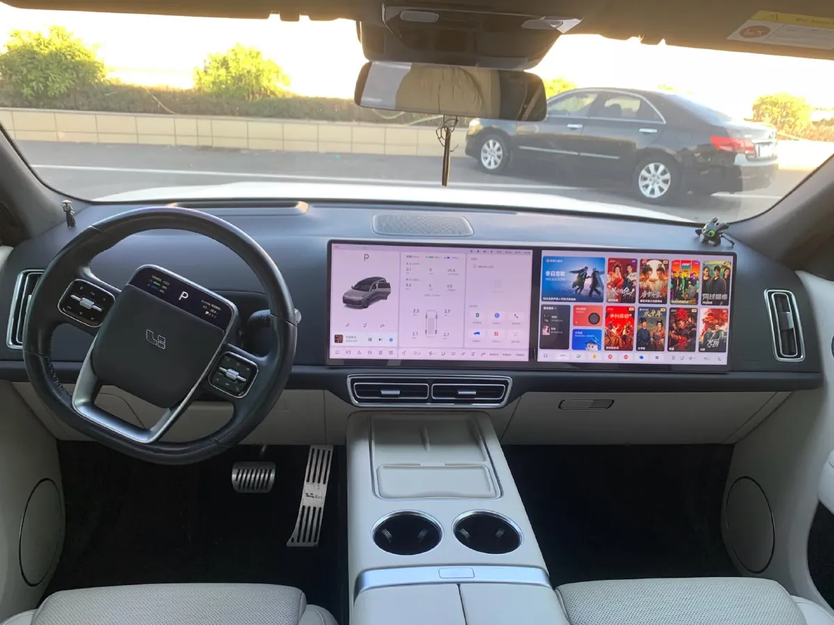 2022 Li L9 Range Extended 154HP REEV 42.6KWH,autocango,china used car exporter,china ev exporter,chinese used car exporter,chinese used ev exporter