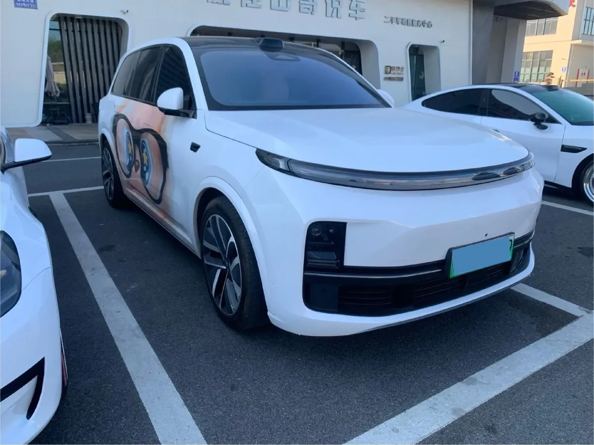 2022 Li L9 Range Extended 154HP REEV 42.6KWH,autocango,china used car exporter,china ev exporter,chinese used car exporter,chinese used ev exporter