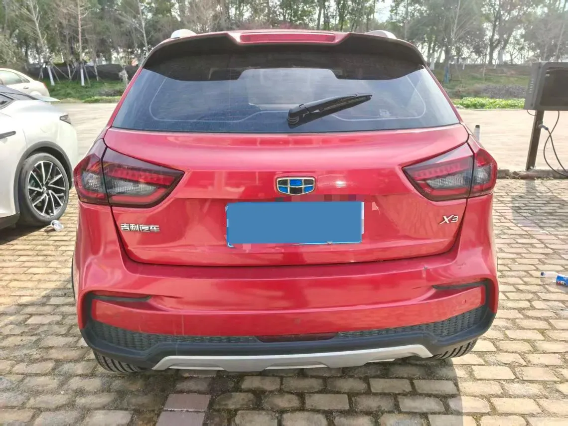 2019 Geely Vision X3 1.5L 109HP L4 5MT,autocango,china used car exporter,china ev exporter,chinese used car exporter,chinese used ev exporter
