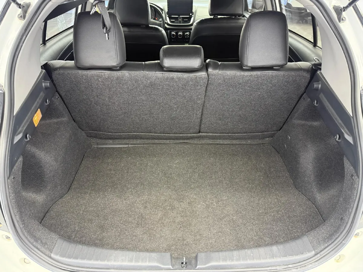 2021 Toyota Yaris L 1.5L 112HP L4 CVT,autocango,china used car exporter,china ev exporter,chinese used car exporter,chinese used ev exporter