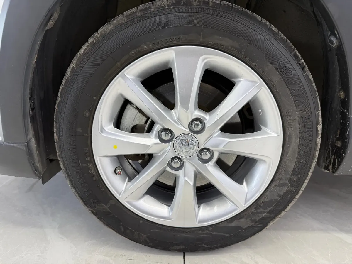 2021 Toyota Yaris L 1.5L 112HP L4 CVT,autocango,china used car exporter,china ev exporter,chinese used car exporter,chinese used ev exporter