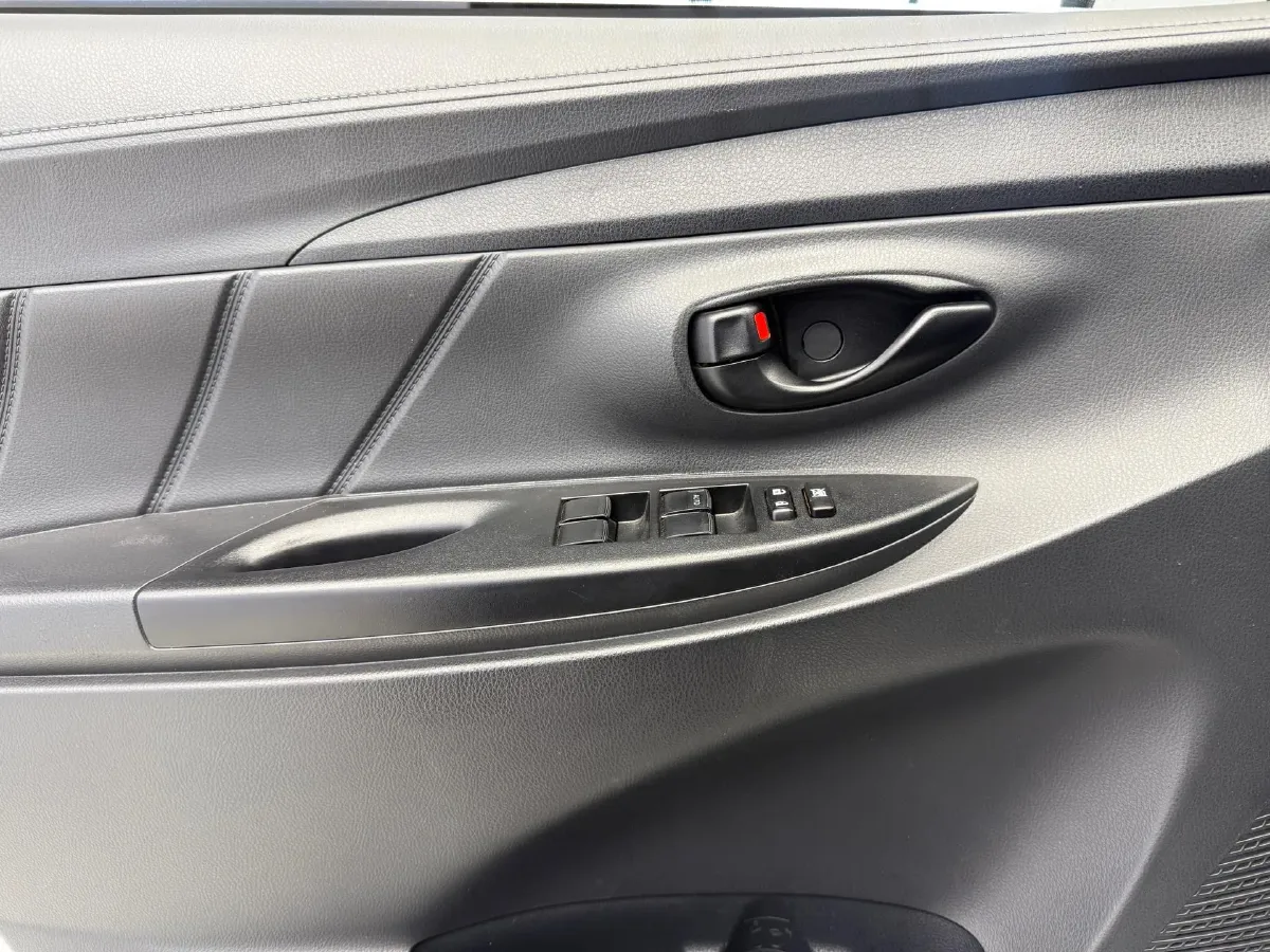 2021 Toyota Yaris L 1.5L 112HP L4 CVT,autocango,china used car exporter,china ev exporter,chinese used car exporter,chinese used ev exporter