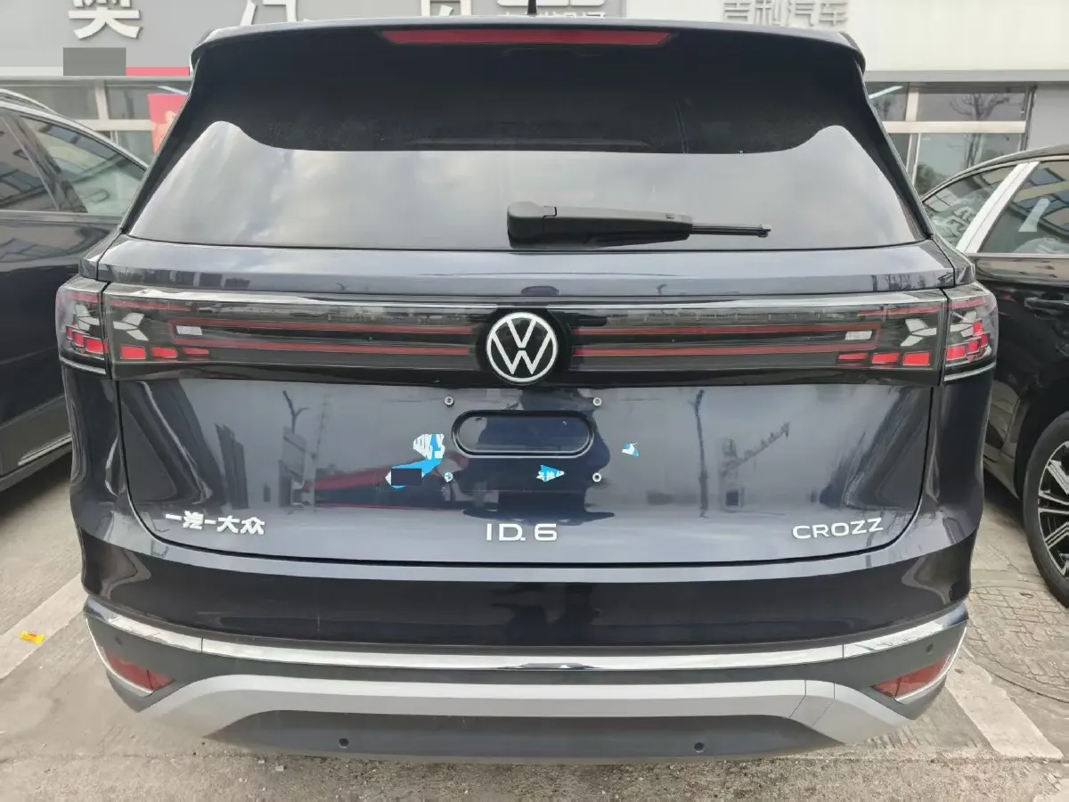 2021 Volkswagen ID.6 Crozz BEV 84.8KWH,autocango,china used car exporter,china ev exporter,chinese used car exporter,chinese used ev exporter