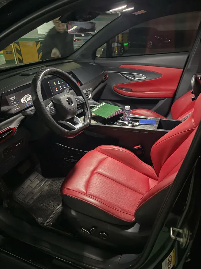 2020 ChangAn UNI-T 1.5T 180HP L4 7DCT,autocango,china used car exporter,china ev exporter,chinese used car exporter,chinese used ev exporter