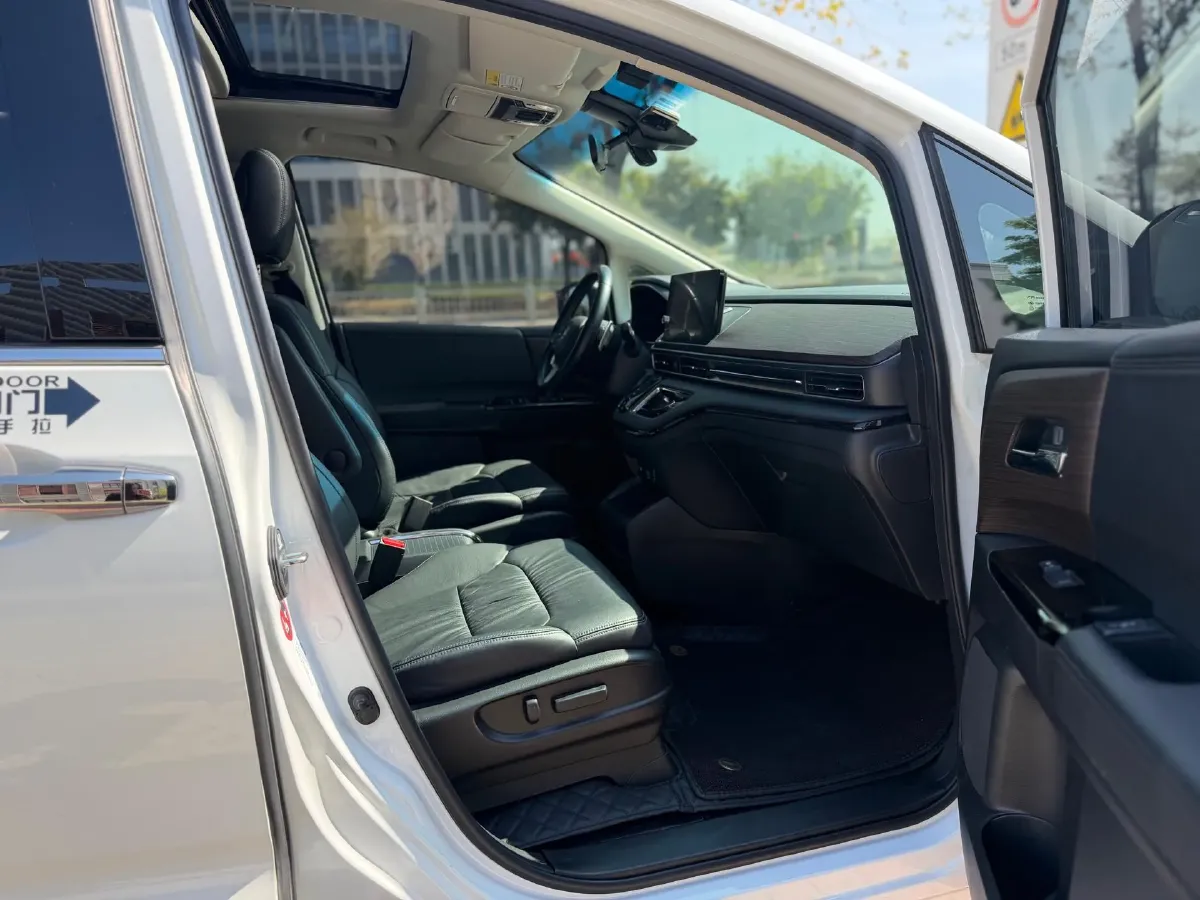 2022 Honda Odyssey 2.0L 146HP L4 E-CVT Hybrid,autocango,china used car exporter,china ev exporter,chinese used car exporter,chinese used ev exporter