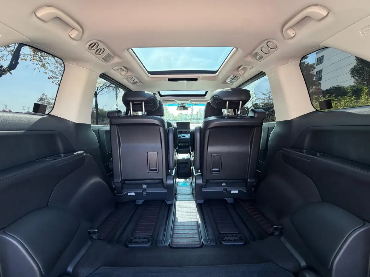 2022 Honda Odyssey 2.0L 146HP L4 E-CVT Hybrid,autocango,china used car exporter,china ev exporter,chinese used car exporter,chinese used ev exporter