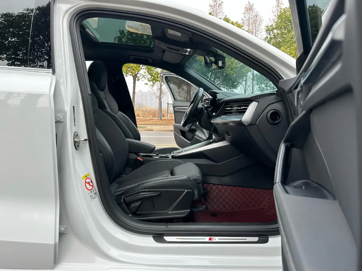 2023 Audi A3 1.4T 150HP L4 7DCT,autocango,china used car exporter,china ev exporter,chinese used car exporter,chinese used ev exporter