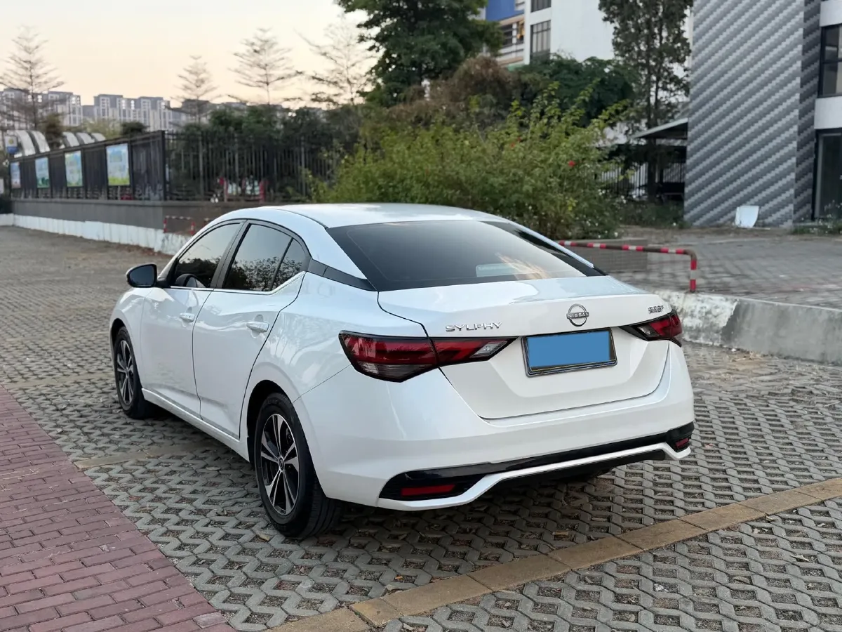 2023 Nissan Sylphy 1.6L 135HP L4 CVT,autocango,china used car exporter,china ev exporter,chinese used car exporter,chinese used ev exporter