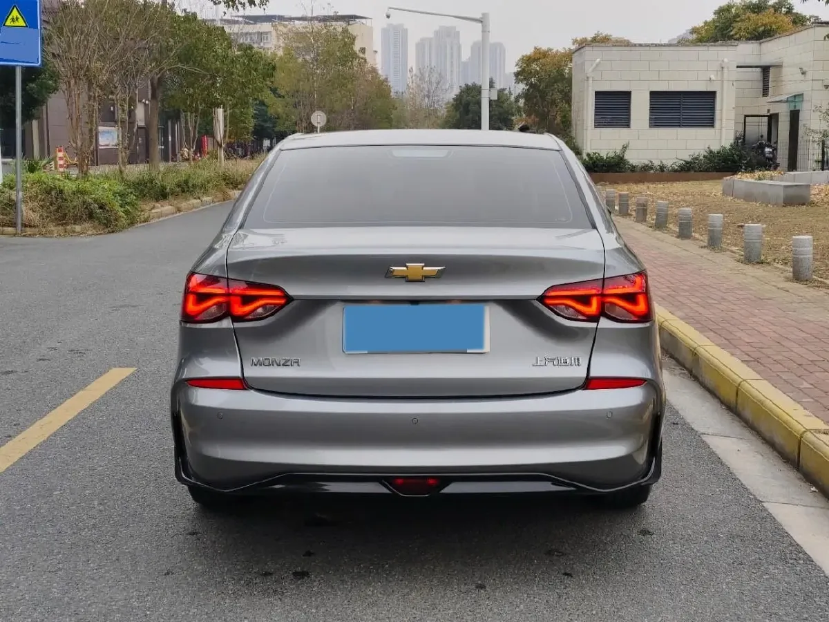 2023 Chevrolet Monza 1.5L 113HP L4 6DCT,autocango,china used car exporter,china ev exporter,chinese used car exporter,chinese used ev exporter