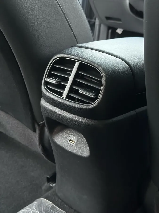 2022 Hyundai Elantra 1.5L 115HP L4 CVT,autocango,china used car exporter,china ev exporter,chinese used car exporter,chinese used ev exporter