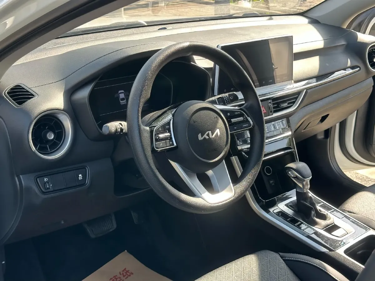 2021 Kia K3 1.5L 115HP L4 CVT,autocango,china used car exporter,china ev exporter,chinese used car exporter,chinese used ev exporter