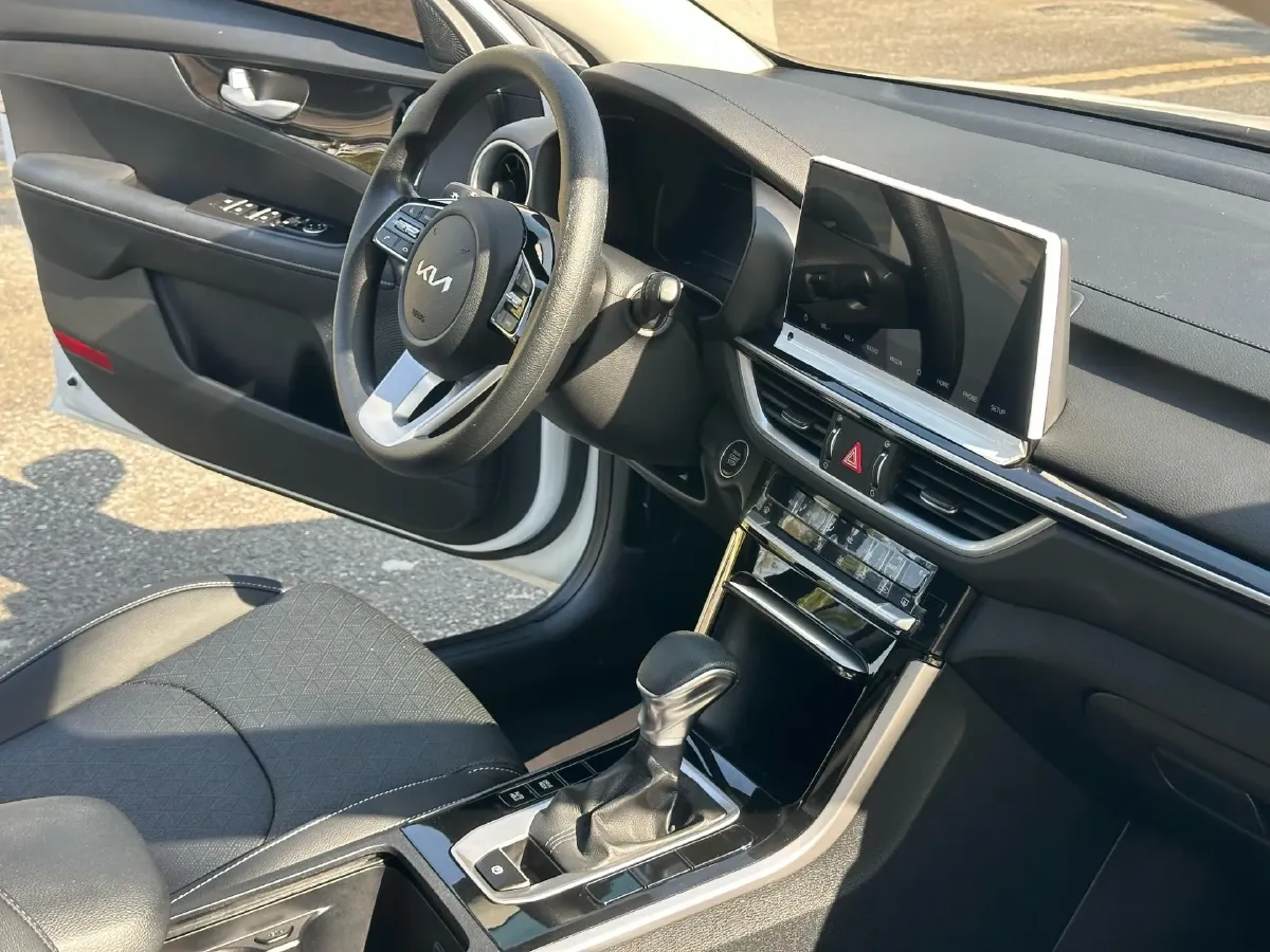 2021 Kia K3 1.5L 115HP L4 CVT,autocango,china used car exporter,china ev exporter,chinese used car exporter,chinese used ev exporter