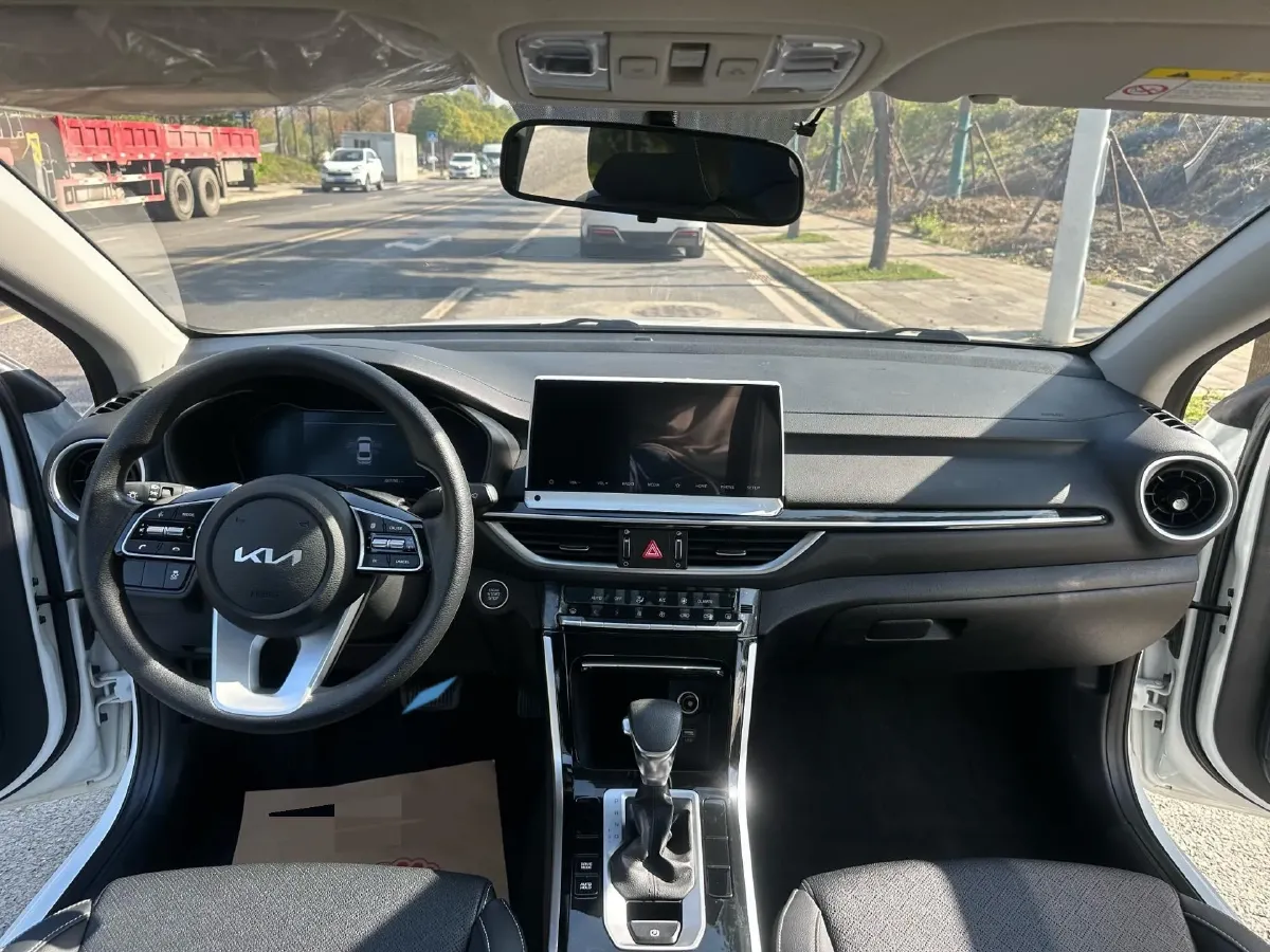 2021 Kia K3 1.5L 115HP L4 CVT,autocango,china used car exporter,china ev exporter,chinese used car exporter,chinese used ev exporter