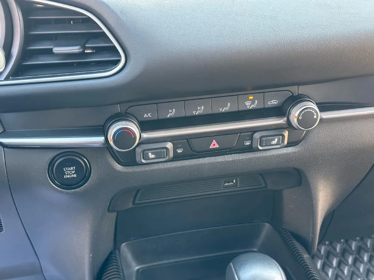 2021 Mazda CX-30 2.0L 158HP L4 6AT,autocango,china used car exporter,china ev exporter,chinese used car exporter,chinese used ev exporter