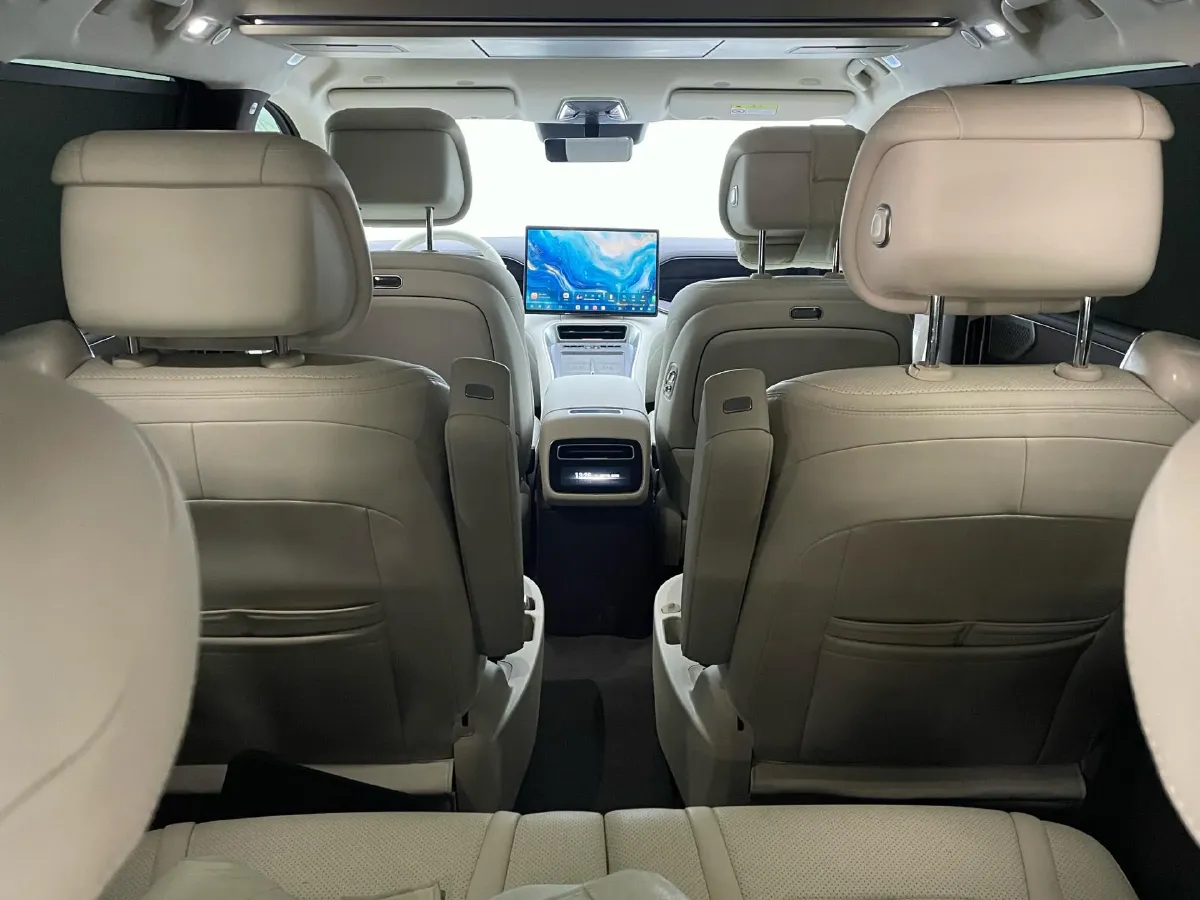 2025 Denza DenzaN9 2.0T 207HP L4 E-CVT PHEV,autocango,china used car exporter,china ev exporter,chinese used car exporter,chinese used ev exporter