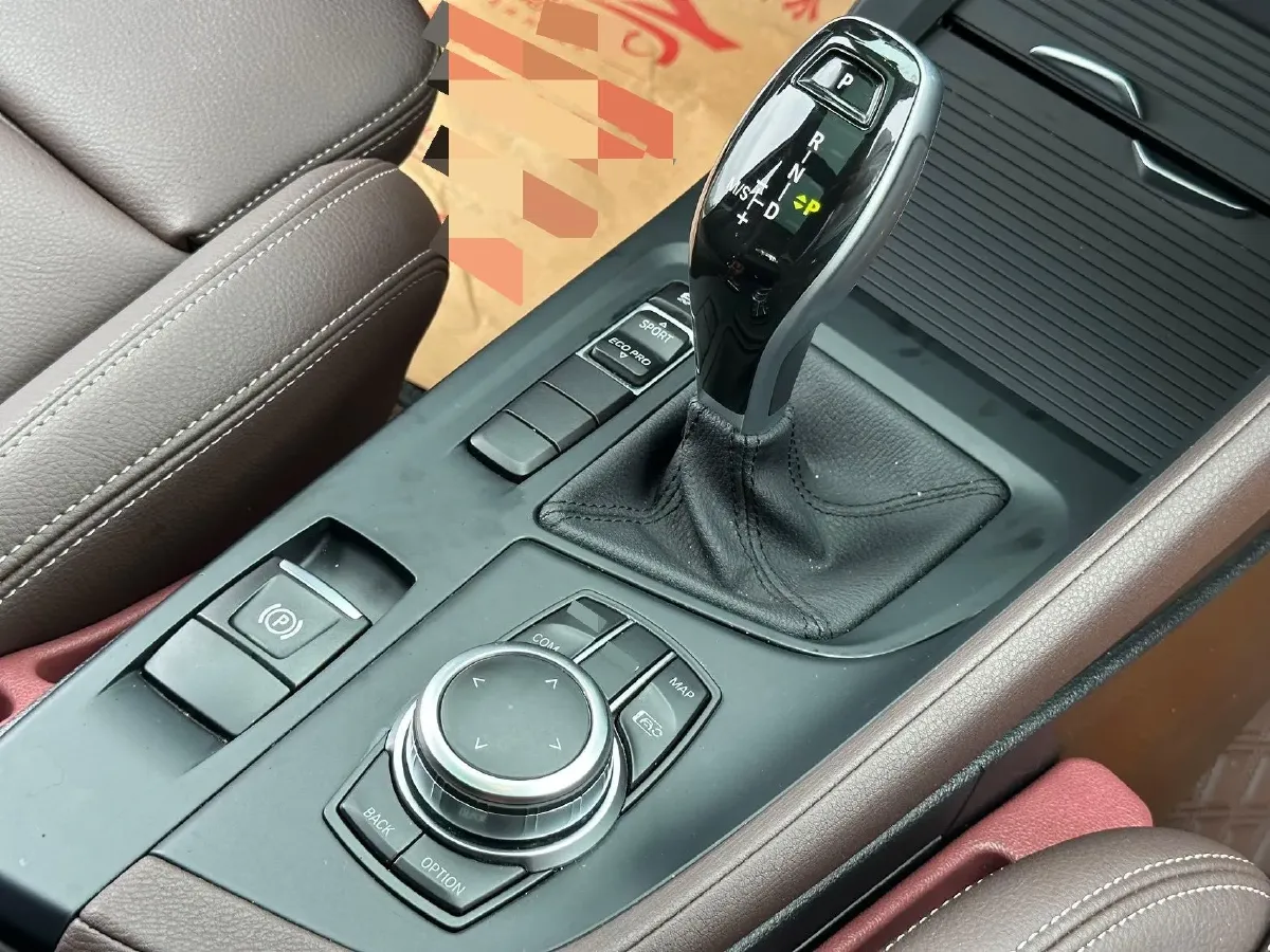 2022 BMW X1 1.5T 140HP L3 7DCT,autocango,china used car exporter,china ev exporter,chinese used car exporter,chinese used ev exporter