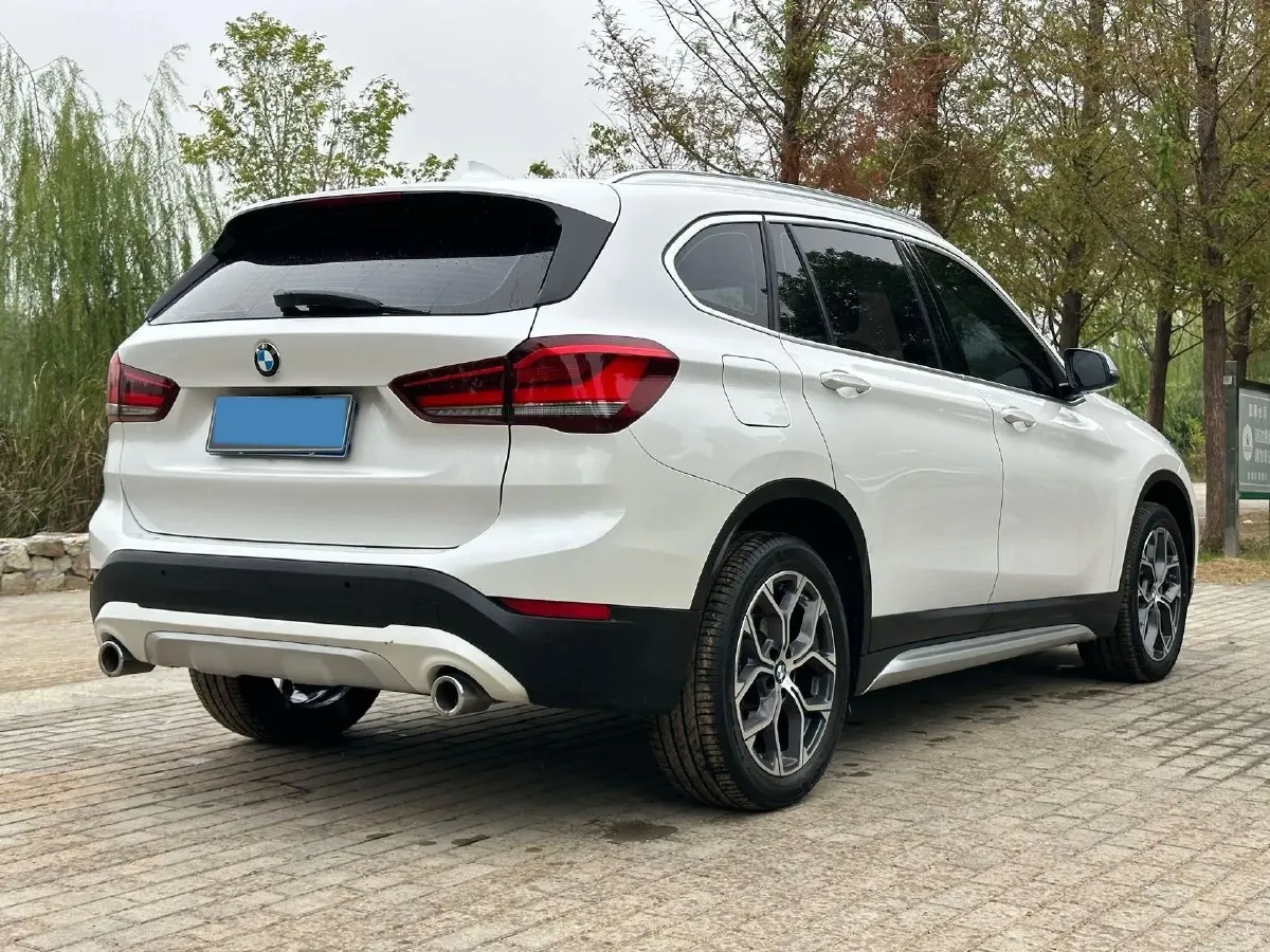 2022 BMW X1 1.5T 140HP L3 7DCT,autocango,china used car exporter,china ev exporter,chinese used car exporter,chinese used ev exporter