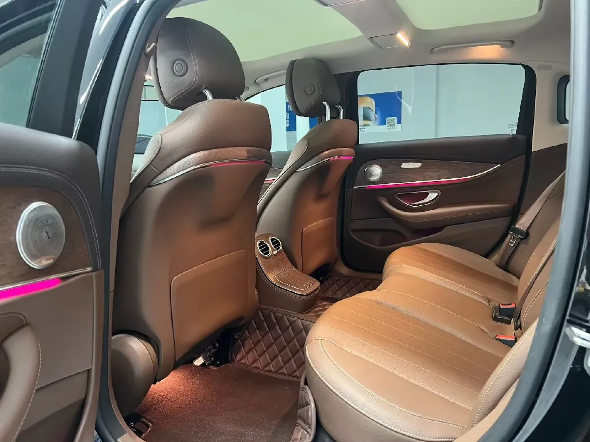 2023 Mercedes-Benz E Class 2.0T 258HP L4 9AT,autocango,china used car exporter,china ev exporter,chinese used car exporter,chinese used ev exporter