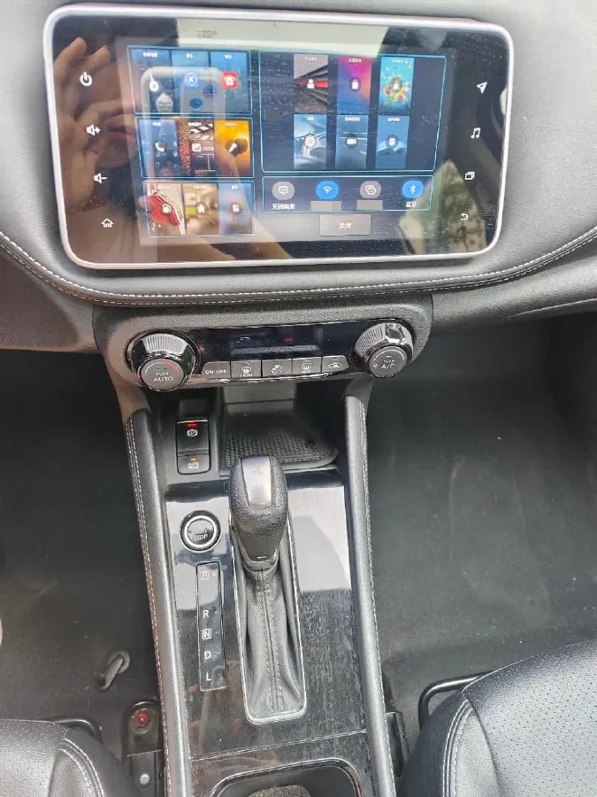 2022 Nissan Kicks 1.5L 122HP L4 CVT,autocango,china used car exporter,china ev exporter,chinese used car exporter,chinese used ev exporter