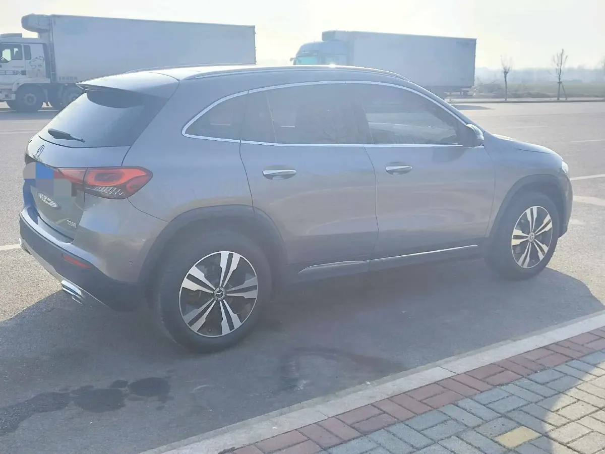 2020 Mercedes-Benz GLA Class 1.3T 163HP L4 7DCT,autocango,china used car exporter,china ev exporter,chinese used car exporter,chinese used ev exporter