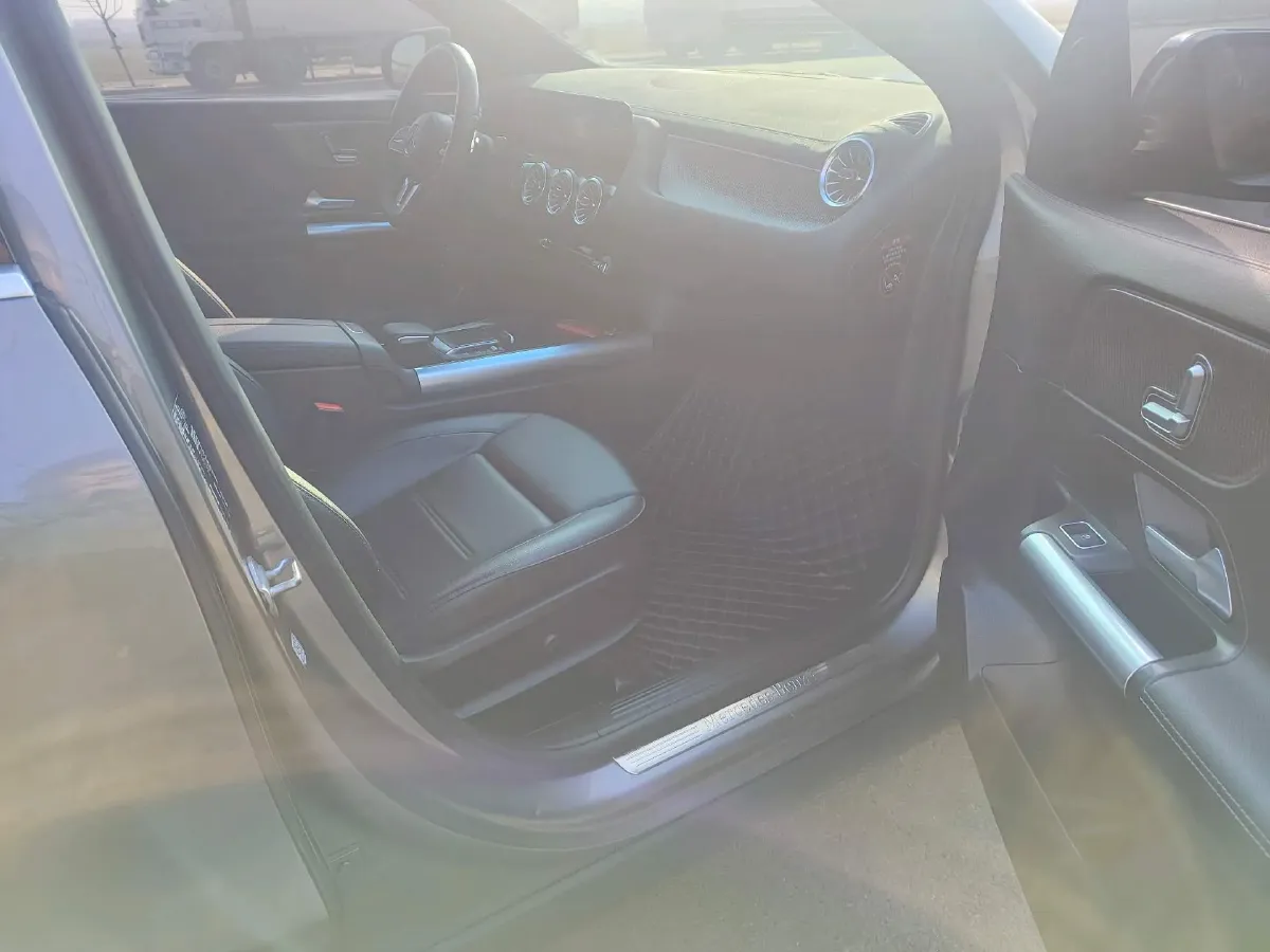 2020 Mercedes-Benz GLA Class 1.3T 163HP L4 7DCT,autocango,china used car exporter,china ev exporter,chinese used car exporter,chinese used ev exporter