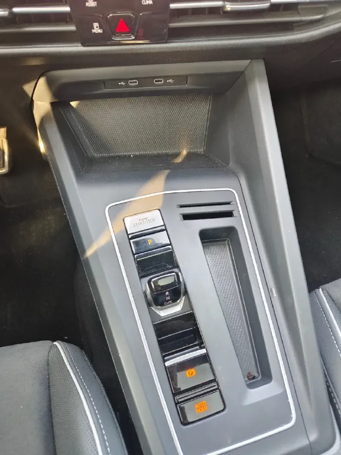 2021 Volkswagen Golf 1.4T 150HP L4 7DCT,autocango,china used car exporter,china ev exporter,chinese used car exporter,chinese used ev exporter