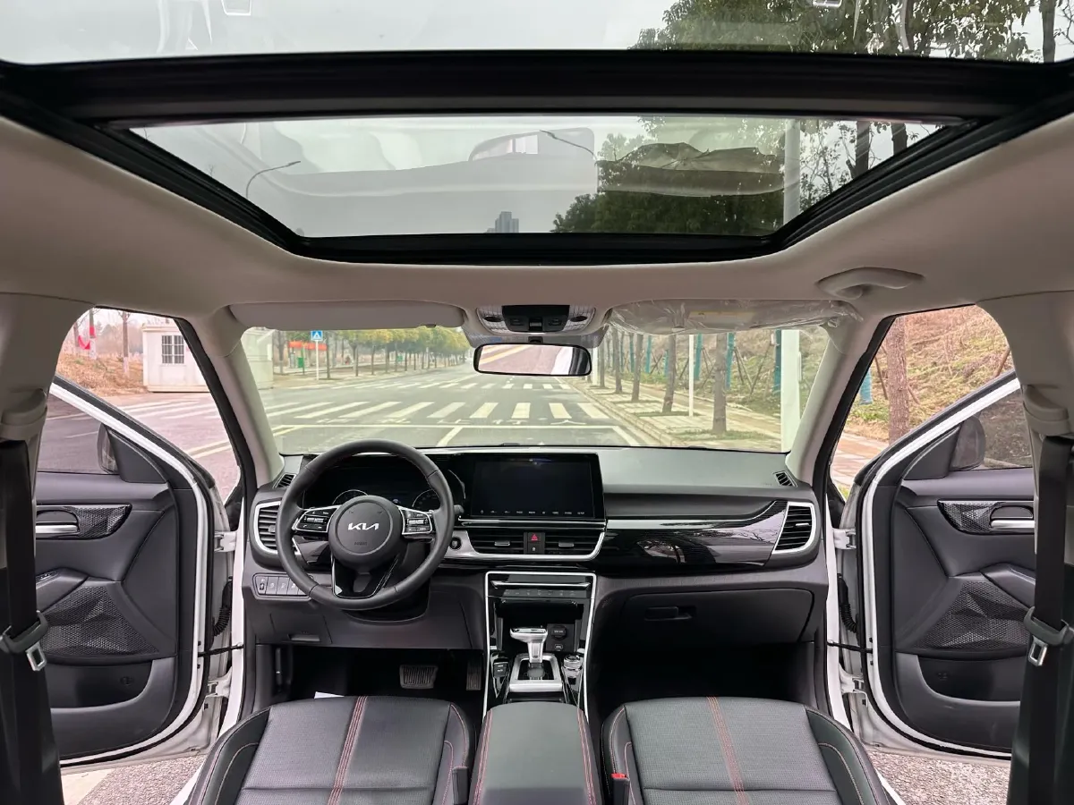 2021 Kia KX3 1.5L 115HP L4 CVT,autocango,china used car exporter,china ev exporter,chinese used car exporter,chinese used ev exporter