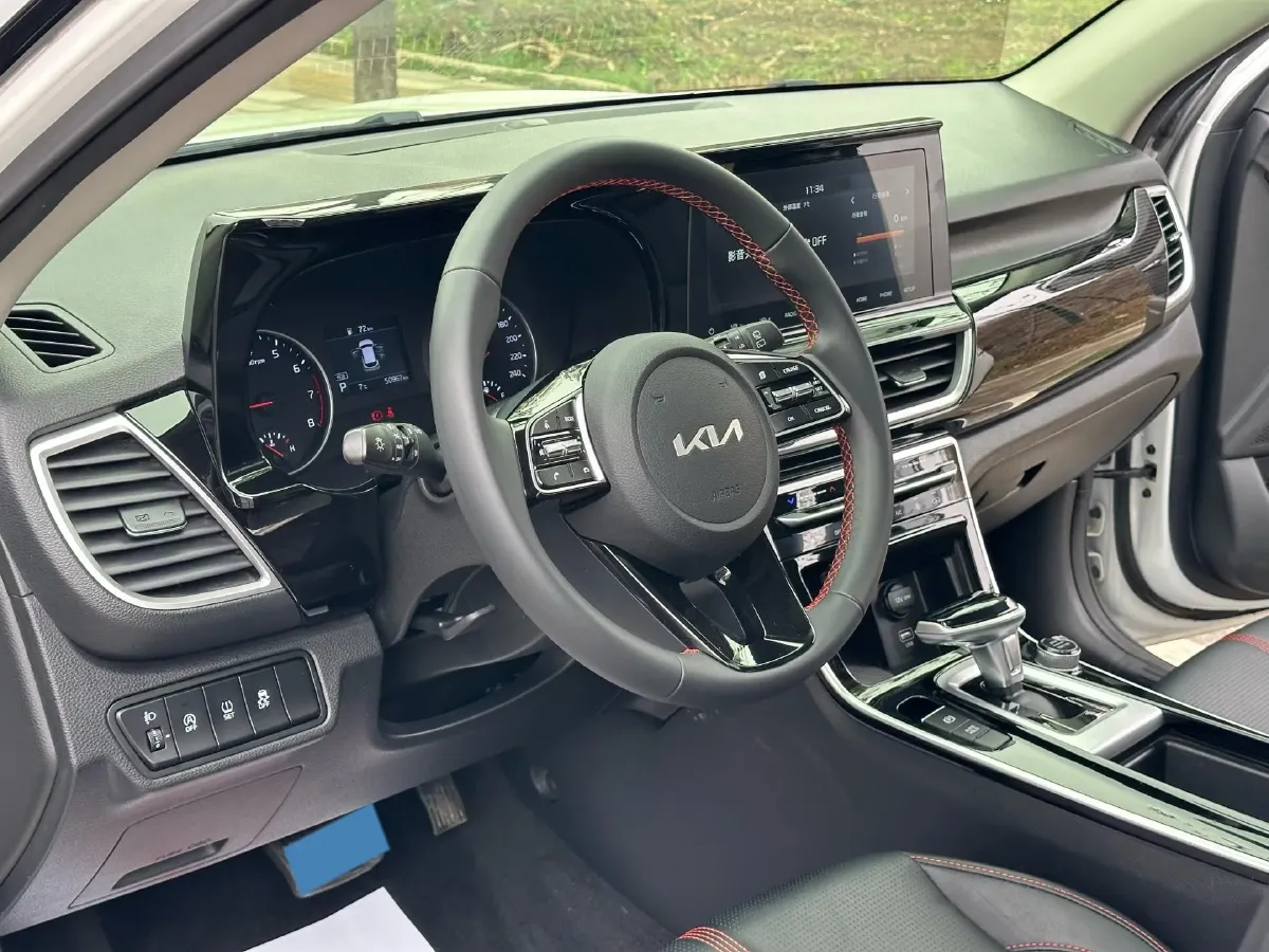 2021 Kia KX3 1.5L 115HP L4 CVT,autocango,china used car exporter,china ev exporter,chinese used car exporter,chinese used ev exporter