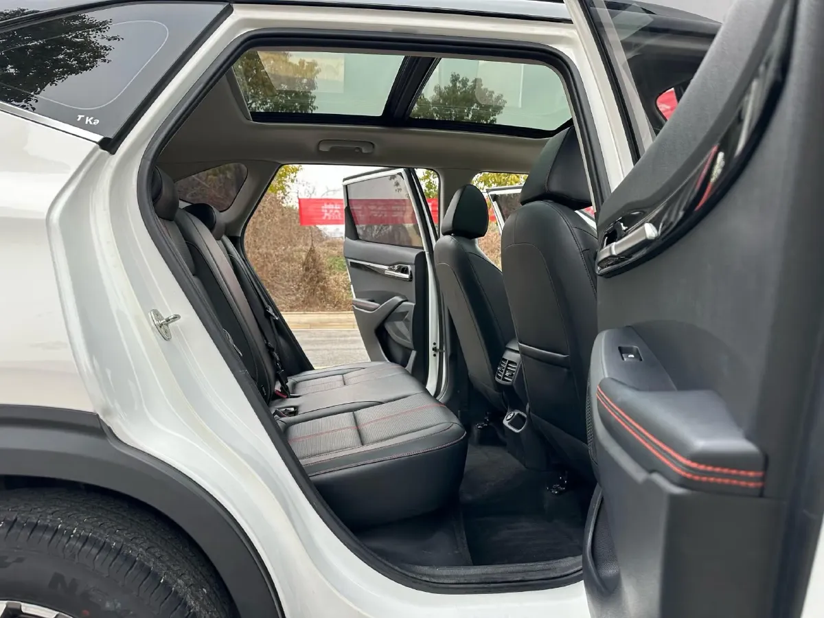 2021 Kia KX3 1.5L 115HP L4 CVT,autocango,china used car exporter,china ev exporter,chinese used car exporter,chinese used ev exporter