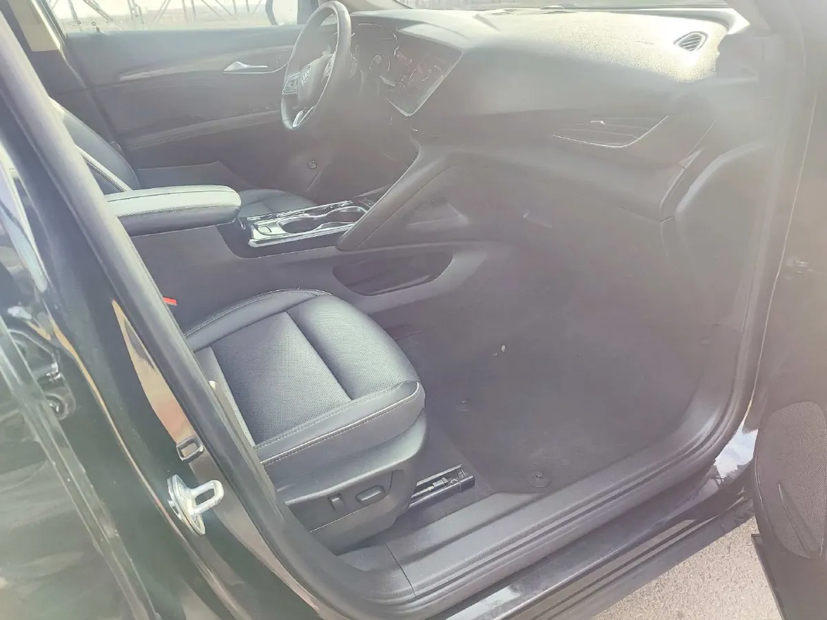 2023 Buick EnvisionS 1.5T 211HP L4 9AT,autocango,china used car exporter,china ev exporter,chinese used car exporter,chinese used ev exporter