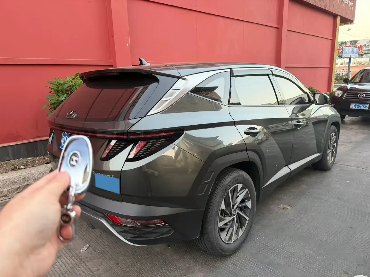 2021 Hyundai Tucson 1.5T 200HP L4 7DCT,autocango,china used car exporter,china ev exporter,chinese used car exporter,chinese used ev exporter