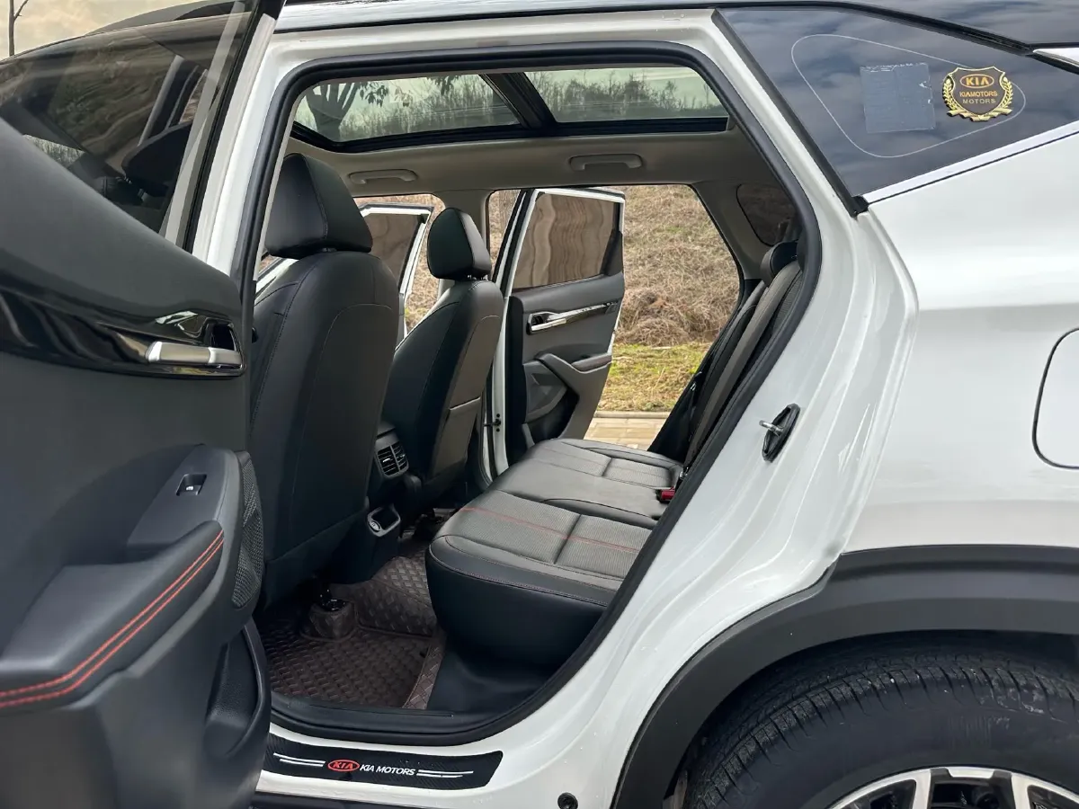 2021 Kia KX3 1.5L 115HP L4 CVT,autocango,china used car exporter,china ev exporter,chinese used car exporter,chinese used ev exporter