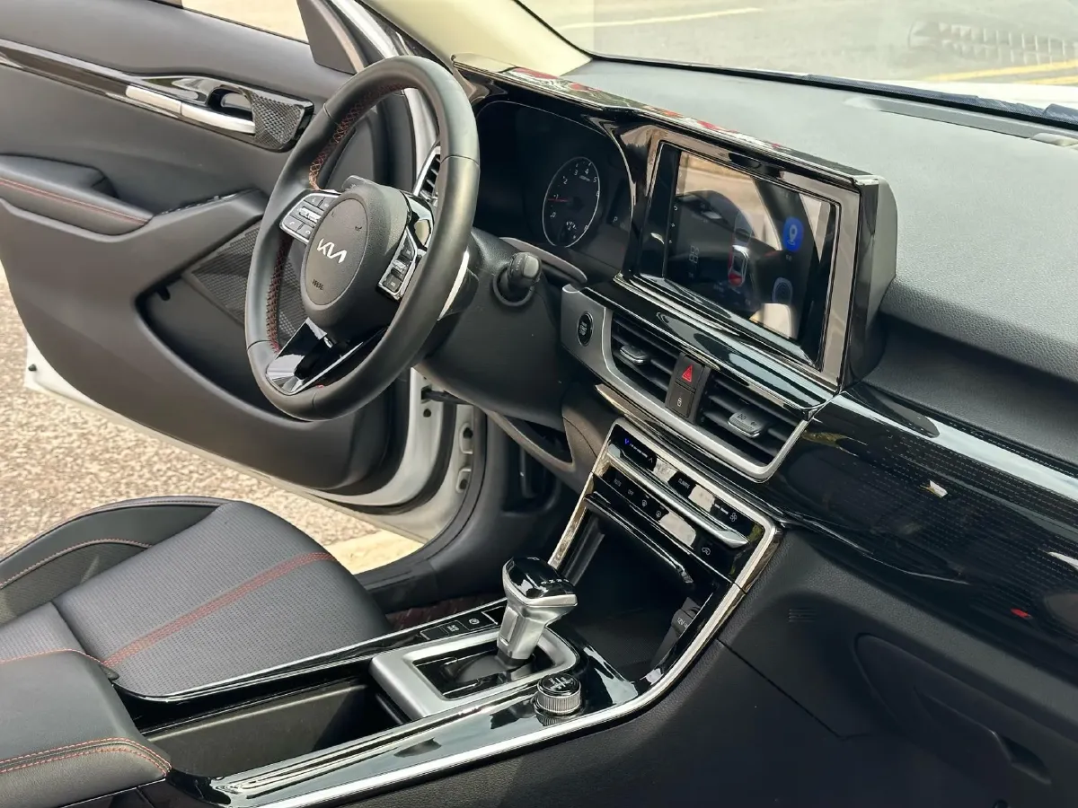 2021 Kia KX3 1.5L 115HP L4 CVT,autocango,china used car exporter,china ev exporter,chinese used car exporter,chinese used ev exporter