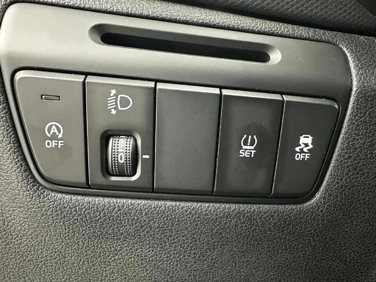 2020 Hyundai ix25 1.5L 115HP L4 CVT,autocango,china used car exporter,china ev exporter,chinese used car exporter,chinese used ev exporter