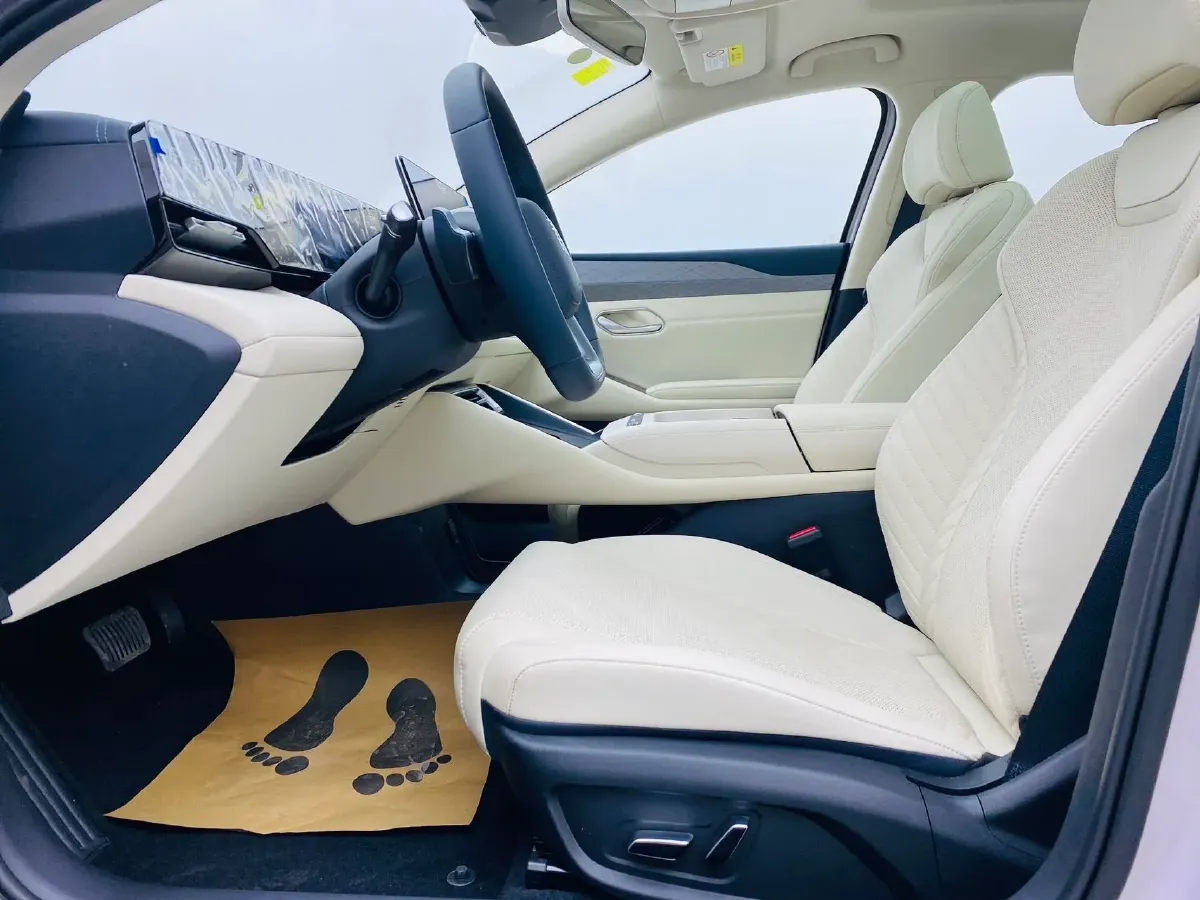 2025 BYD QinL BEV,autocango,china used car exporter,china ev exporter,chinese used car exporter,chinese used ev exporter